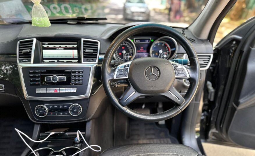 2015 Mercedes Benz ML350 4MATIC