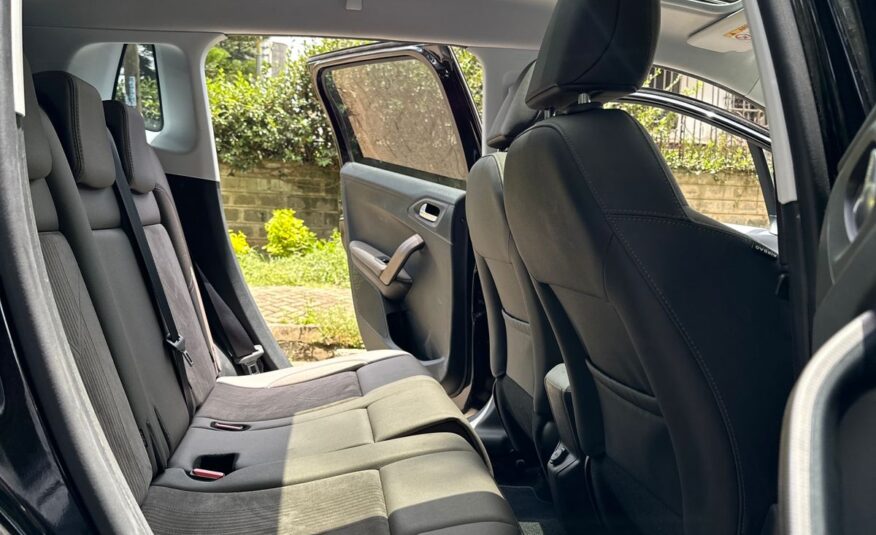 2016 Peugeot 2008_🔥 Moonroof