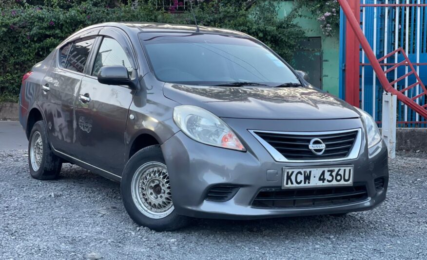 2012 Nissan Tiida Latio