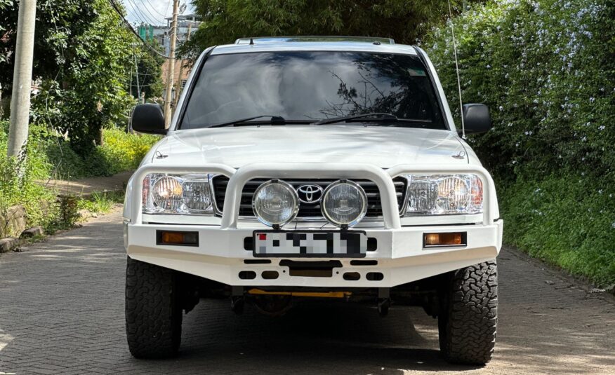 2004 Toyota Land Cruiser GX