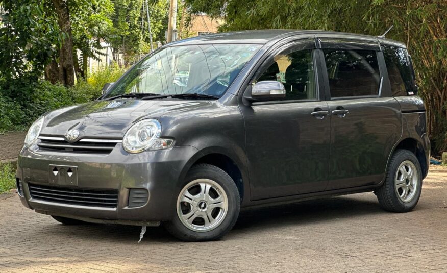 2016 Toyota Sienta