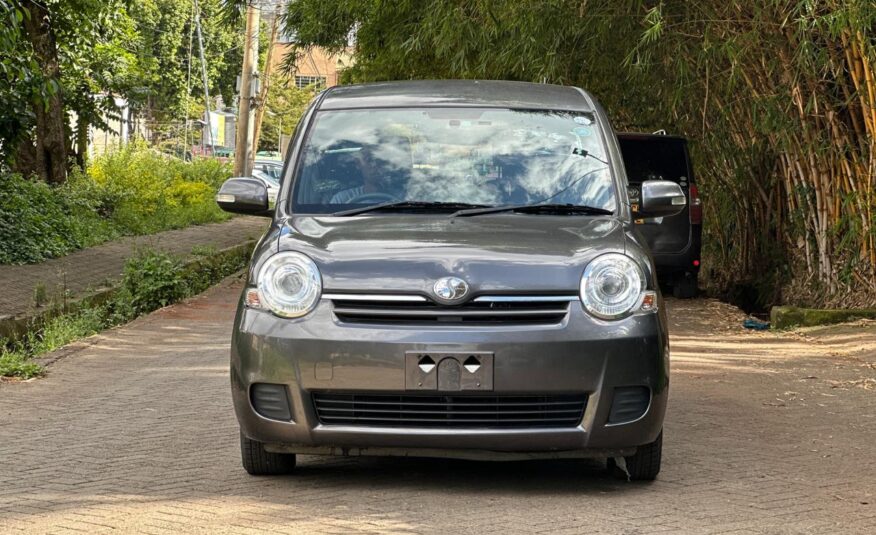 2016 Toyota Sienta