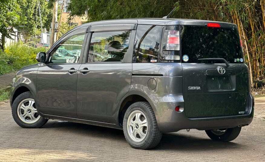 2016 Toyota Sienta