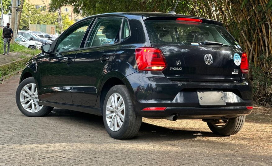 2016 Volkswagen Polo_🔥