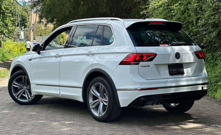 2017 Volkswagen Tiguan 1.4T R-Line🔥/46K Kms