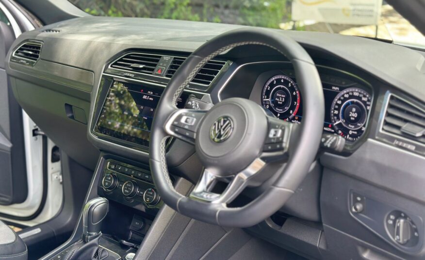 2017 Volkswagen Tiguan 1.4T R-Line🔥/46K Kms