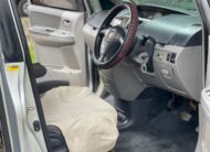 2006 Toyota Noah