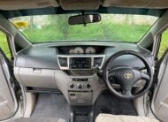 2006 Toyota Noah