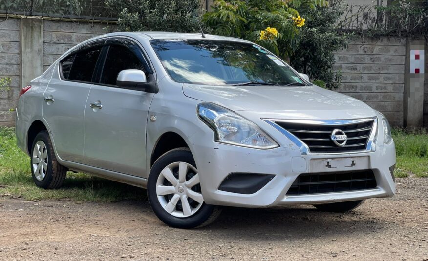 2015 Nissan Latio