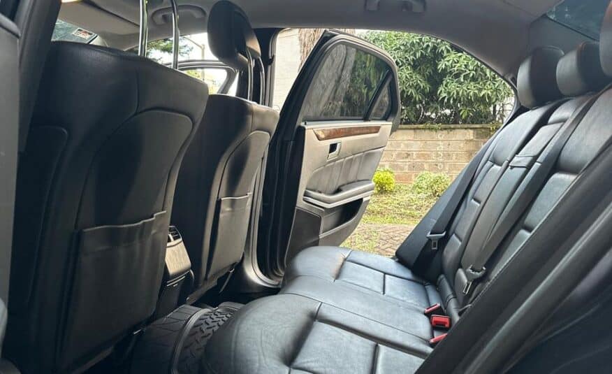 2011 Mercedes Benz E250_🔥 Leather
