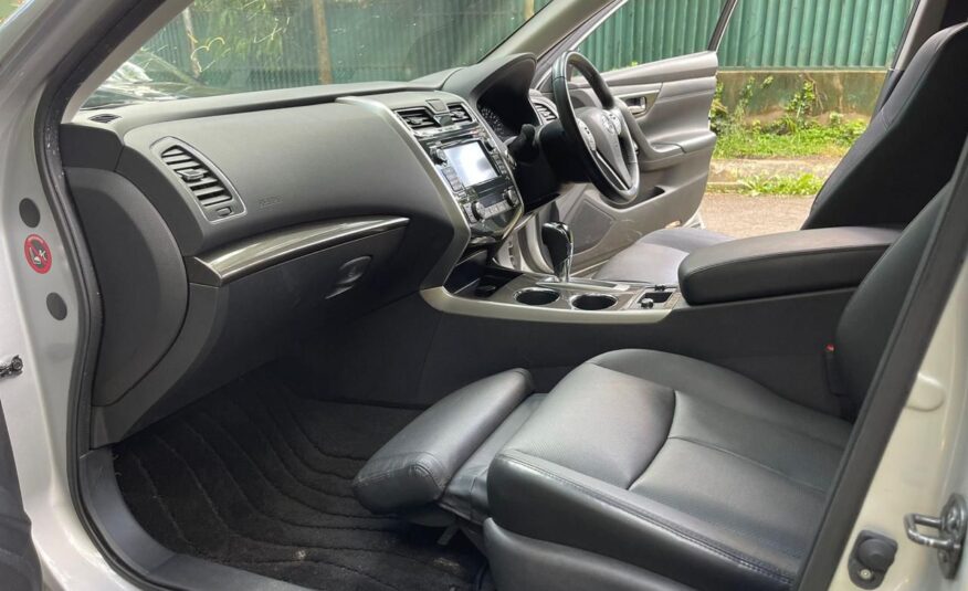 2017 Nissan Teana XV