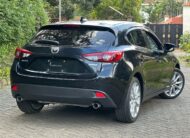 2016 Mazda Axela Hatchback _🔥