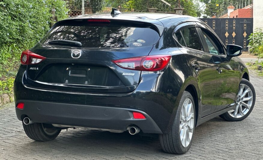 2016 Mazda Axela Hatchback _🔥