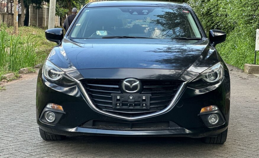 2016 Mazda Axela Hatchback _🔥