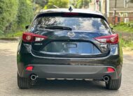 2016 Mazda Axela Hatchback _🔥