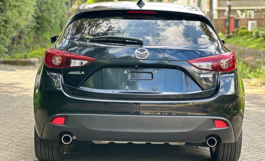 2016 Mazda Axela Hatchback _🔥