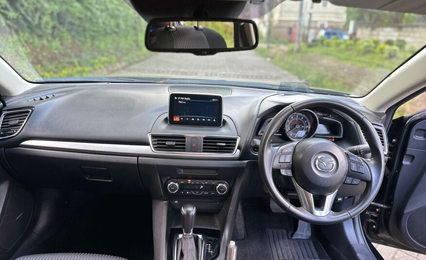 2016 Mazda Axela Hatchback _🔥