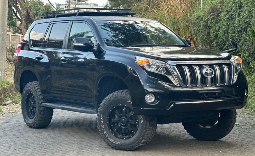 2017 Toyota Landcruiser Prado TX