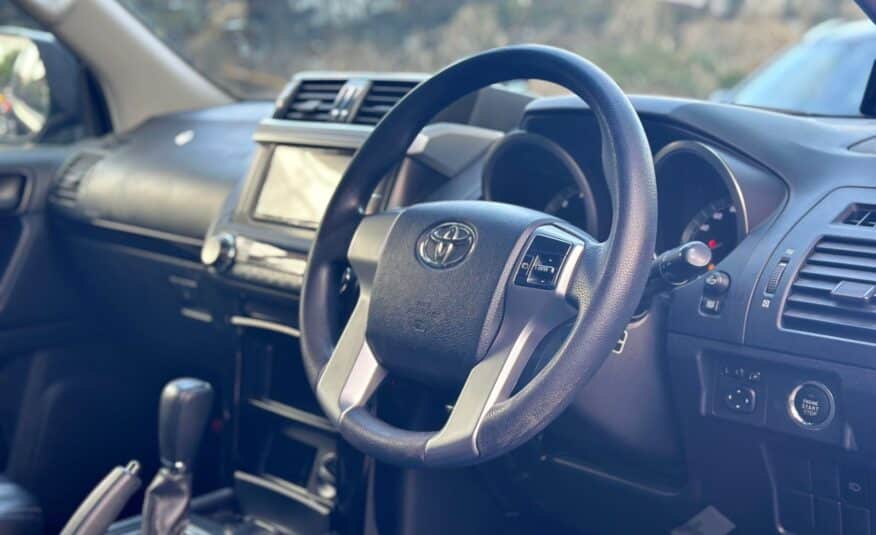 2017 Toyota Landcruiser Prado TX