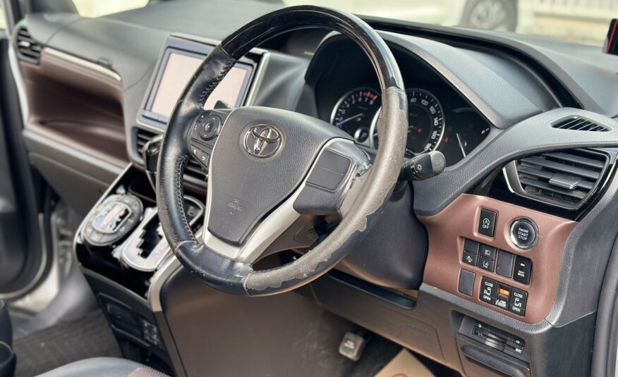 2017 Toyota Esquire