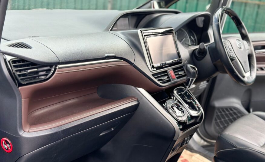 2017 Toyota Esquire
