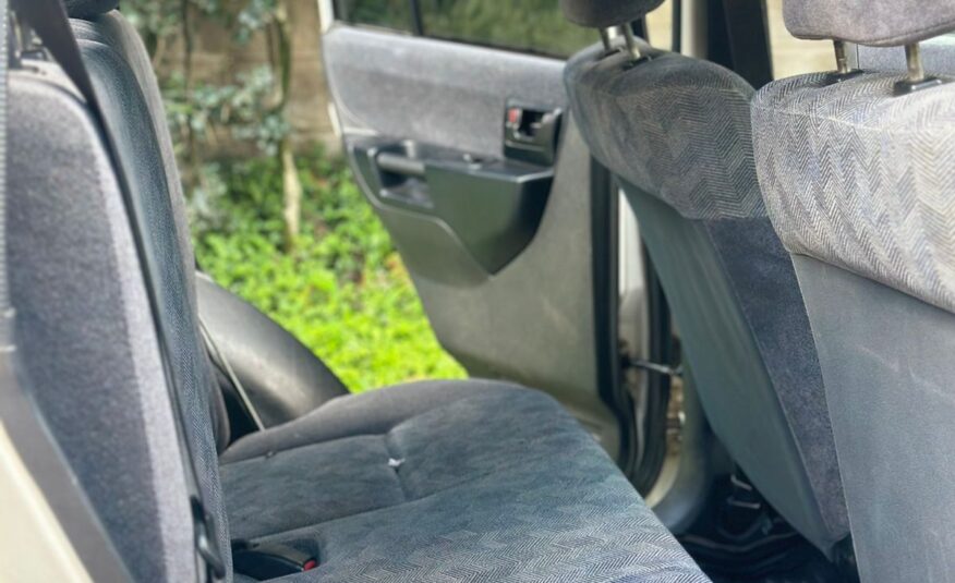 2002 Mitsubishi Pajero IO