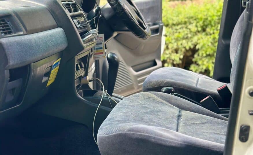 2002 Mitsubishi Pajero IO