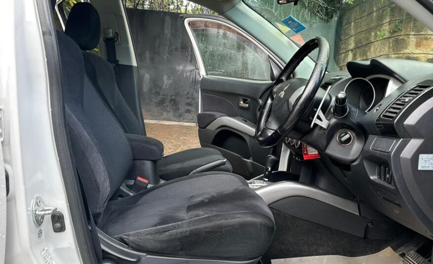 2010 Mitsubishi Outlander
